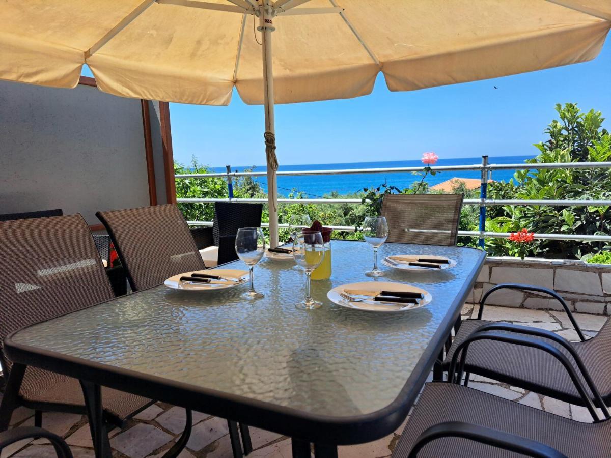 Olive Tree Villa Лигия Экстерьер фото